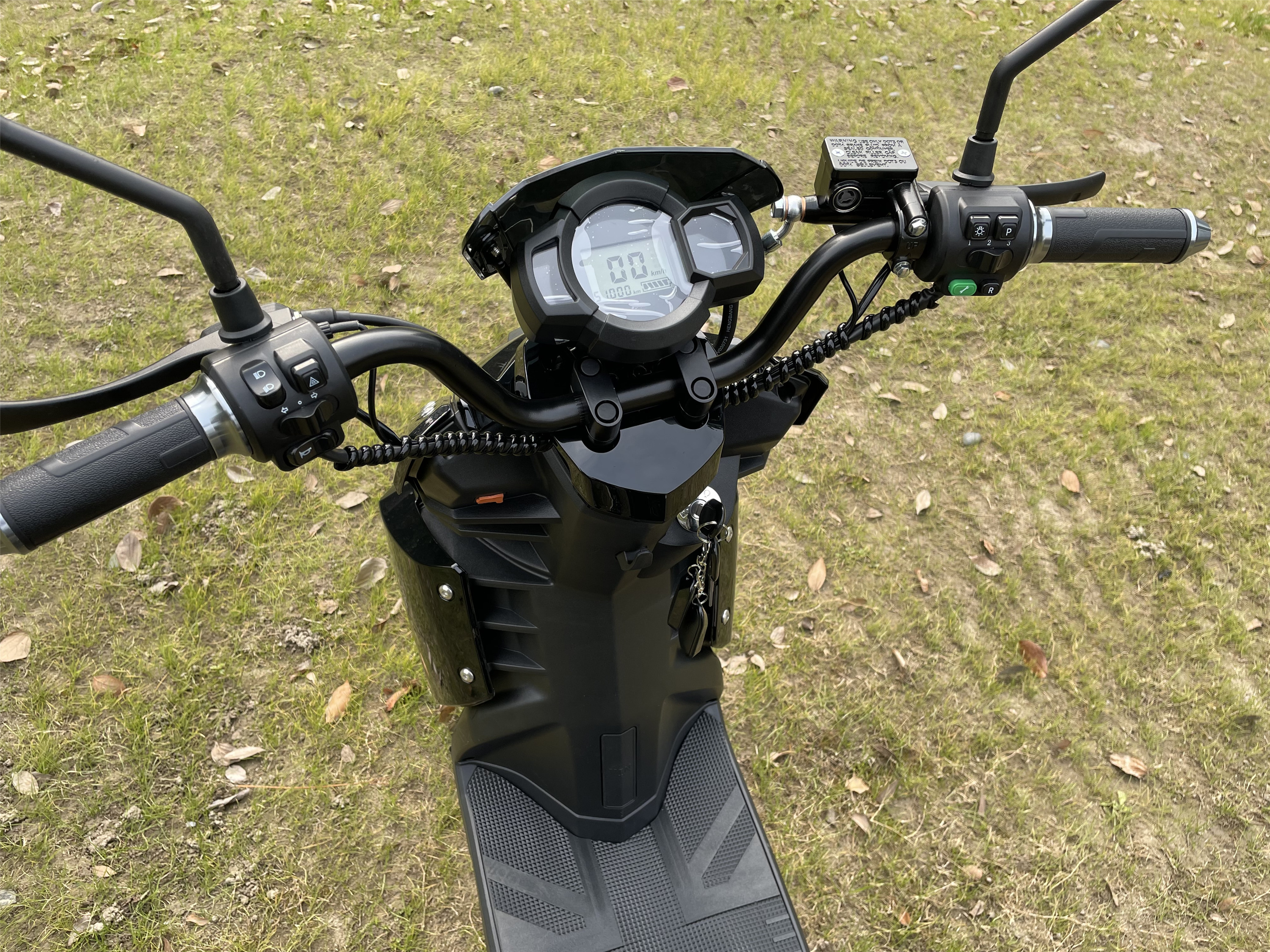 48V 800W Pedal Assisted Electric Scooter With LCD Display 20Ah Lead Acid Battery