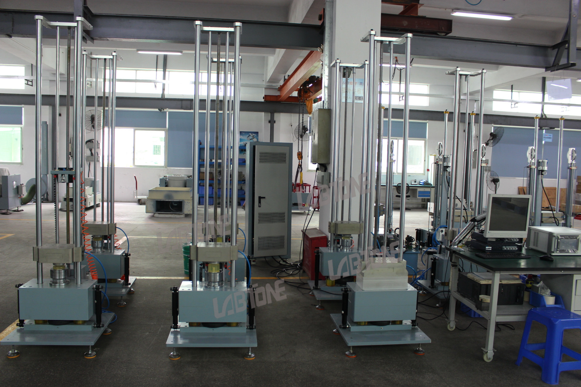 Mechanical Shock Test Equipment Meets Shock Test IEC 60068-2-27