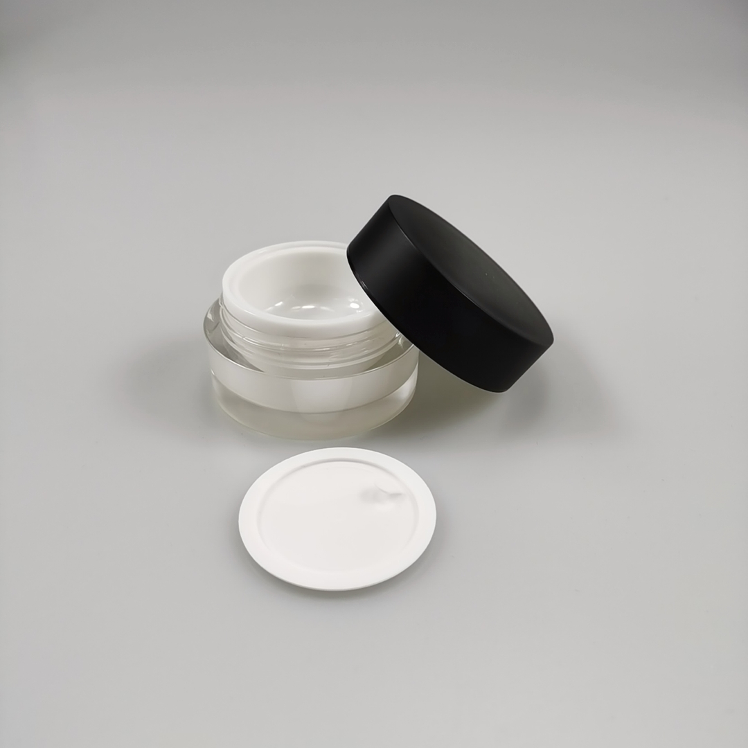 110g Plastic Cap Round Acrylic Black and White Cream Jar with Black Lid for Skin Care