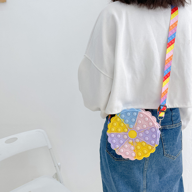 Kawaii Crossbody Bag Cute Shoulder Bag Cartoon Silicone Bag Pop Purse Wallet Bag Girls Birthday Gift Lovely Accessories