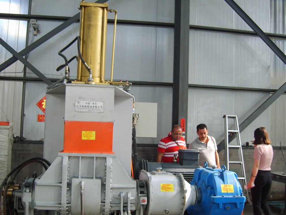 75 kW Hard Alloy Welding Motor Rubber Internal Mixer Banbury Machine Dispersion Kneader