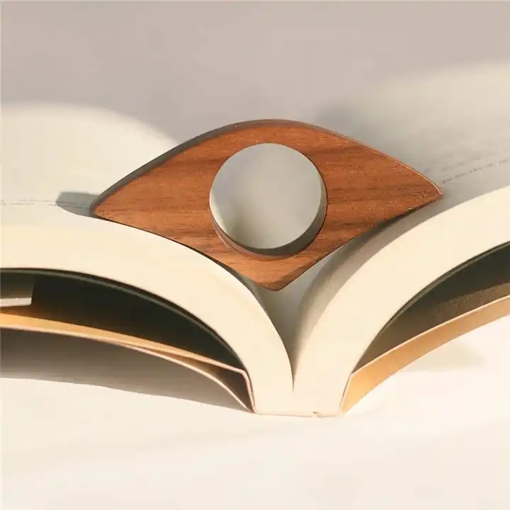 High quality gift for readers wooden thumb pages clip reading card pages to keep books open