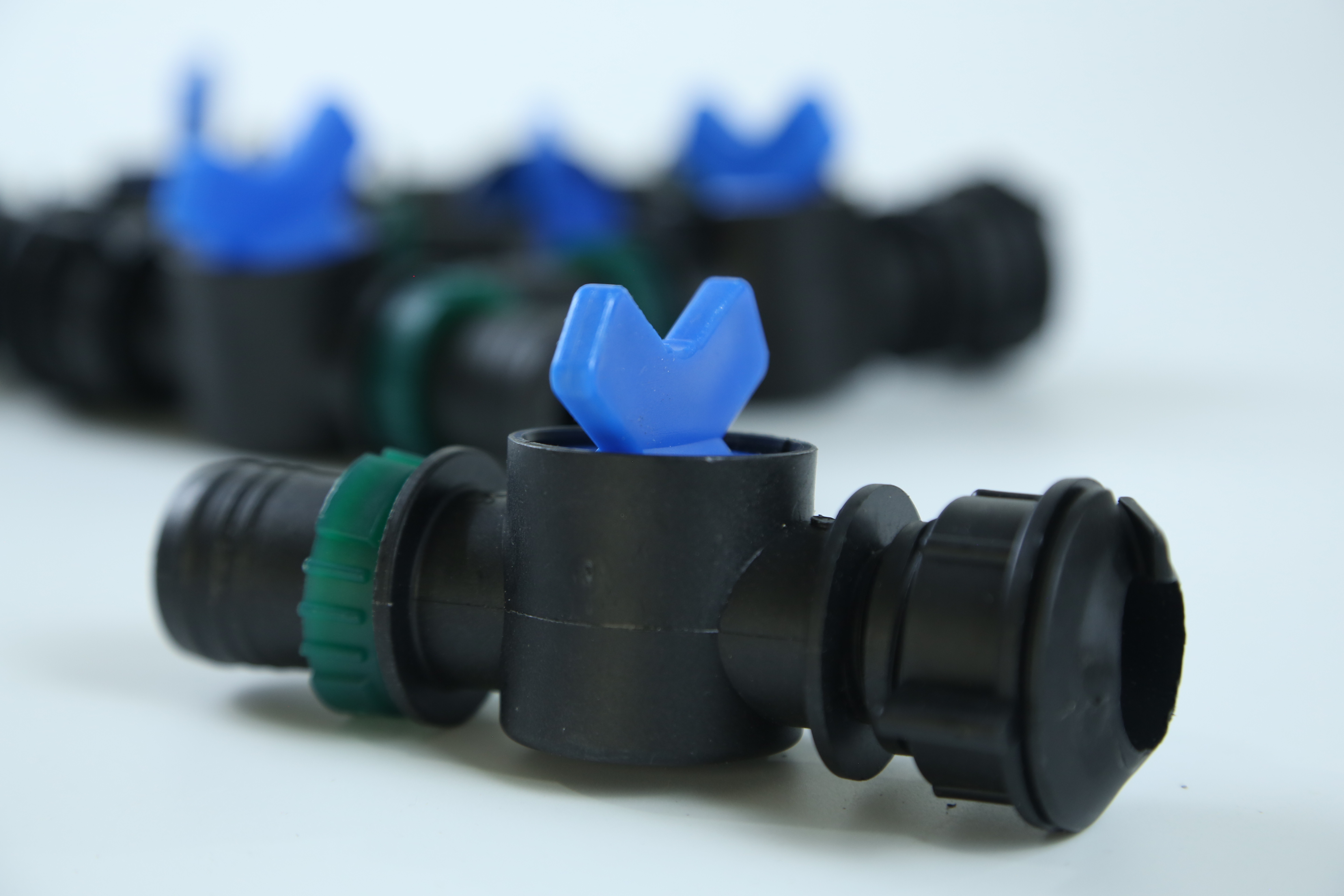 Customized Drip Irrigation Valve Eco Friendly Drip Line Valve