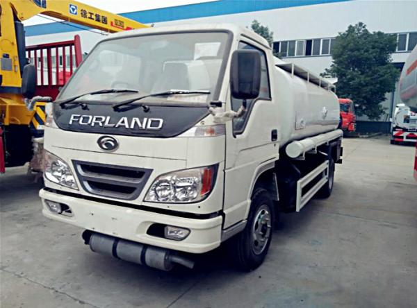 Forland 5cbm Fuel Oil Dispenser and Delivery Tank Truck , 4*2 Petrol Diesel
