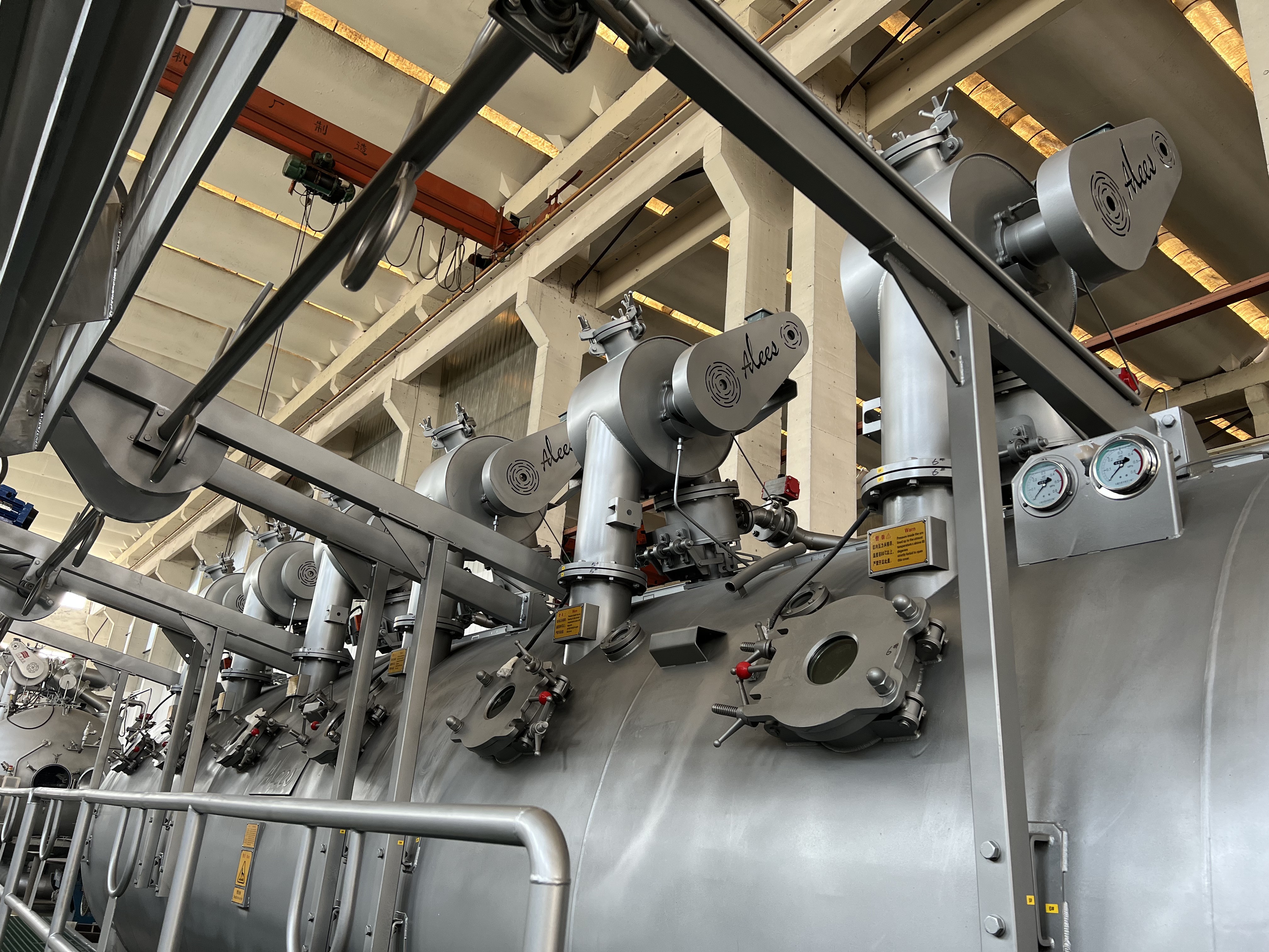 Adjustable Nozzle Environmental Energy Saving Uniform Flow Dyeing Machine