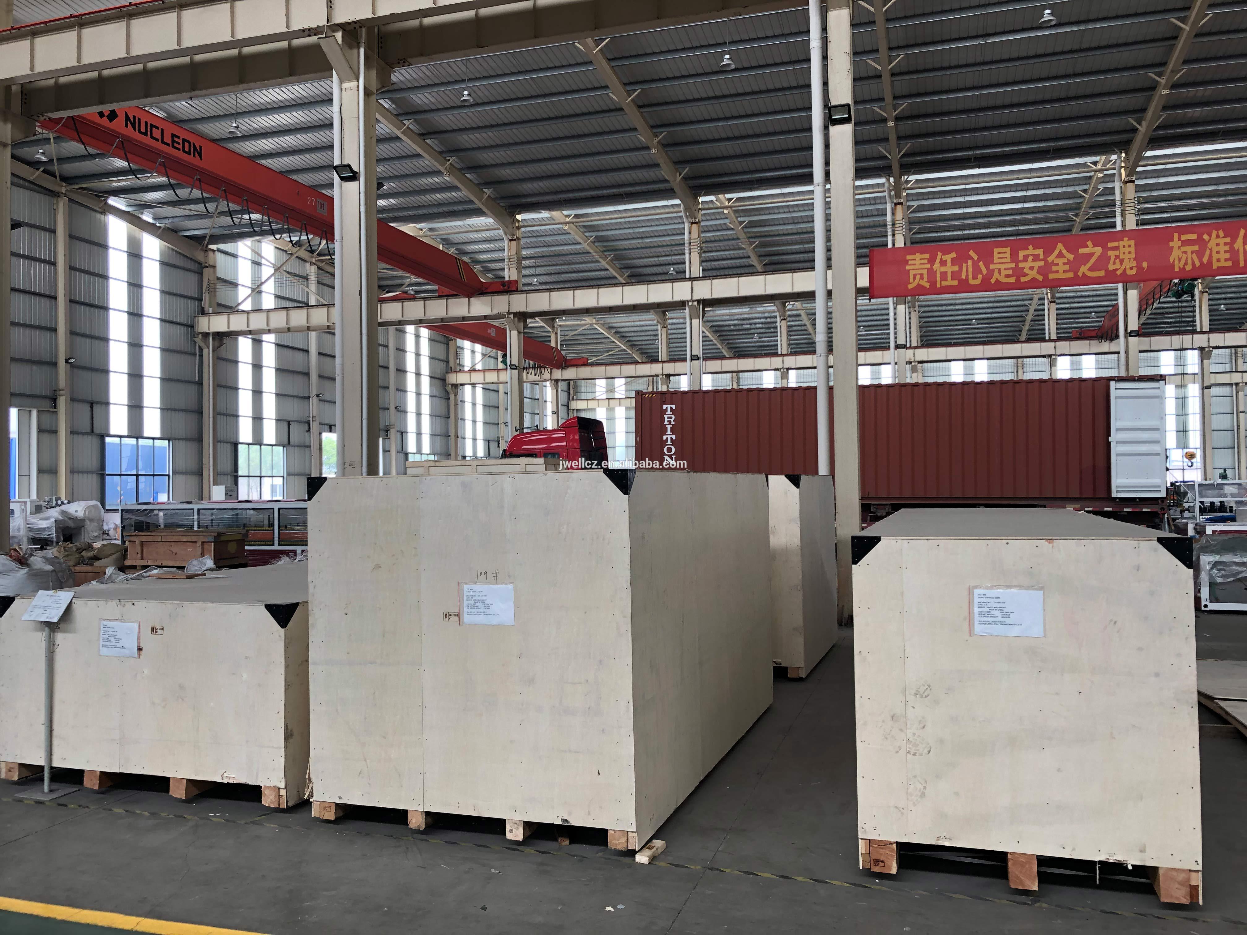 Steady Extrusion Pvc Wall Panel Production Line , Pvc Ceiling Machine Imported Inverter