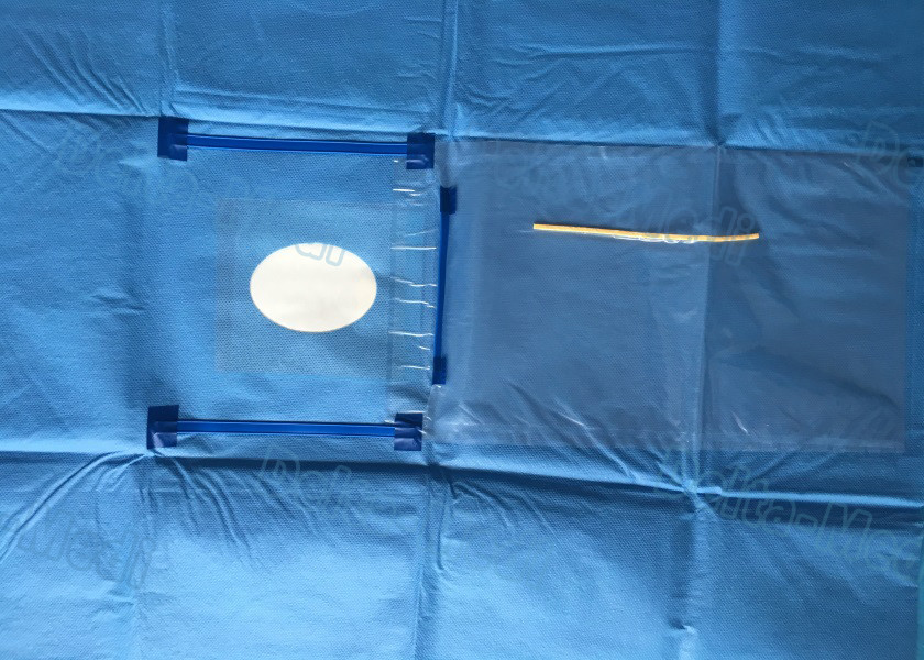 Eye / Ophthalmic Disposable Sterile Surgical Drapes With Incision Film With Liquid Collection Pouch