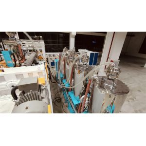 Customized Hopper Material Desiccant Dryer For Plastic Drying 4000 L/min