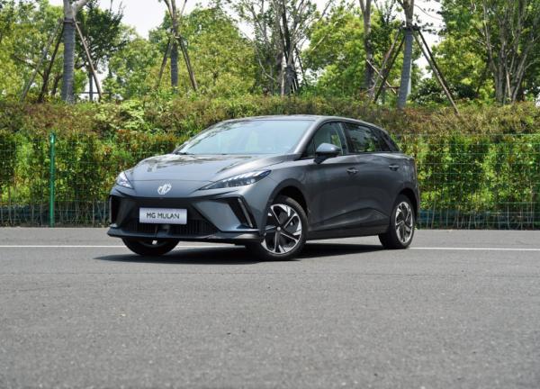 Buy In Stock New Energy Automotive Electric MG Car mg 4 Motor Power Sedan Car