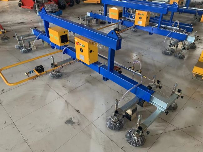 3m To 6m Heavy Metal Sheet Vacuum Lifter 1ton 2ton Battery Type CE