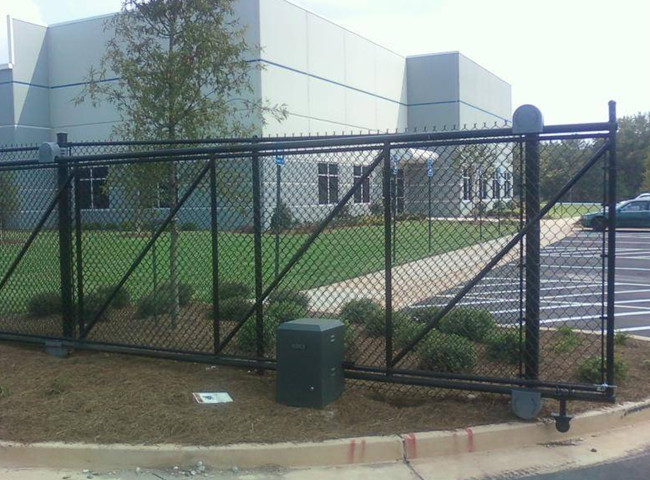 ASTM F1184 Horizontal Chain Link Fence Sliding Gate Gauge 9