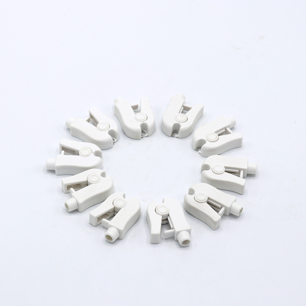  Plastic Metal ECG Machine Accessories , Reusable Banana Pinch Adapters Manufactures