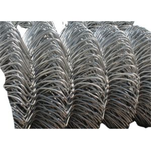 China 75mm Hole Galvanized Chain Link Fence Garden use on sale