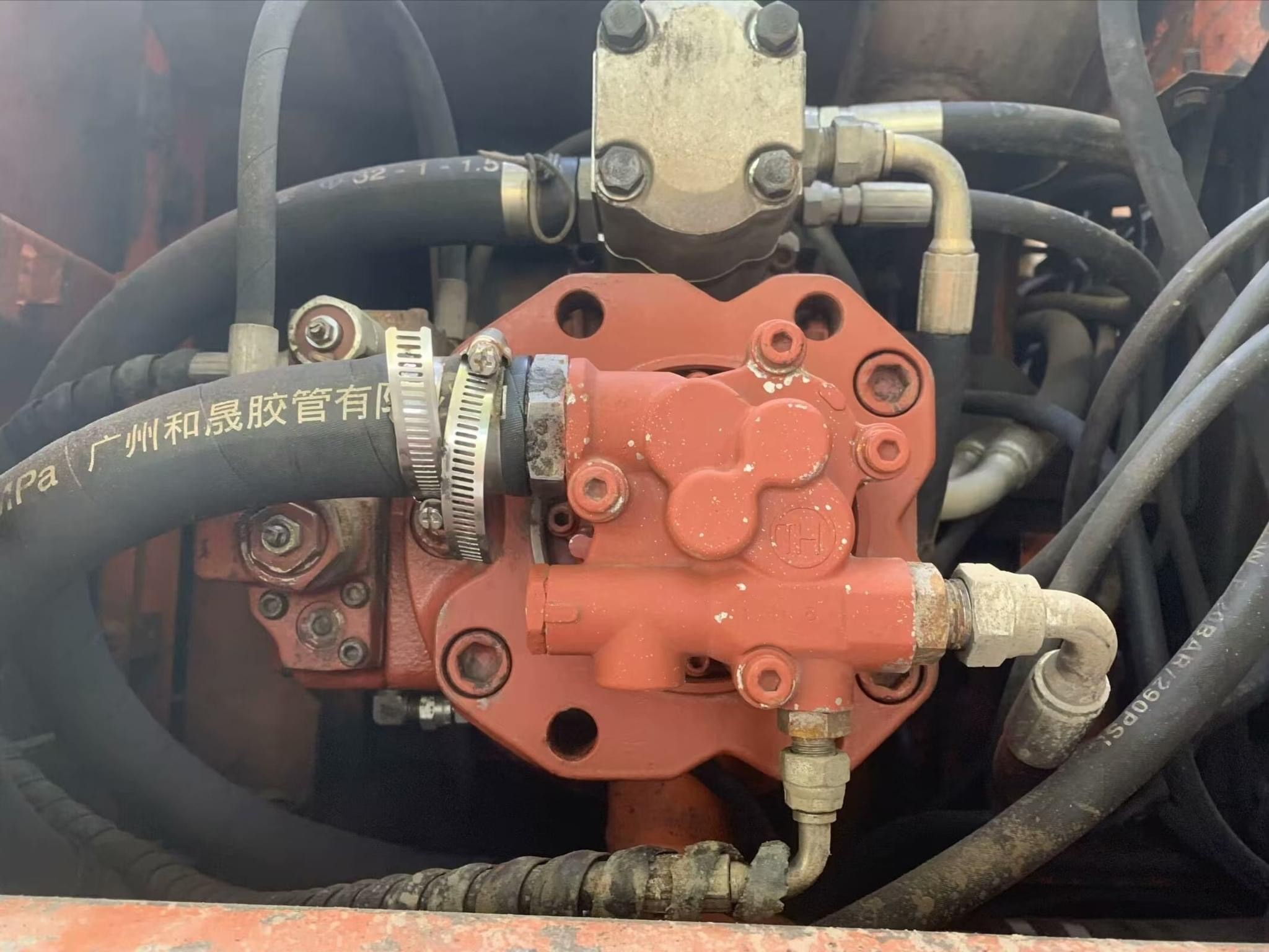Used Excavator Wheel Excavator Used Doosan Dh150-7 Dx150-7 Excavator