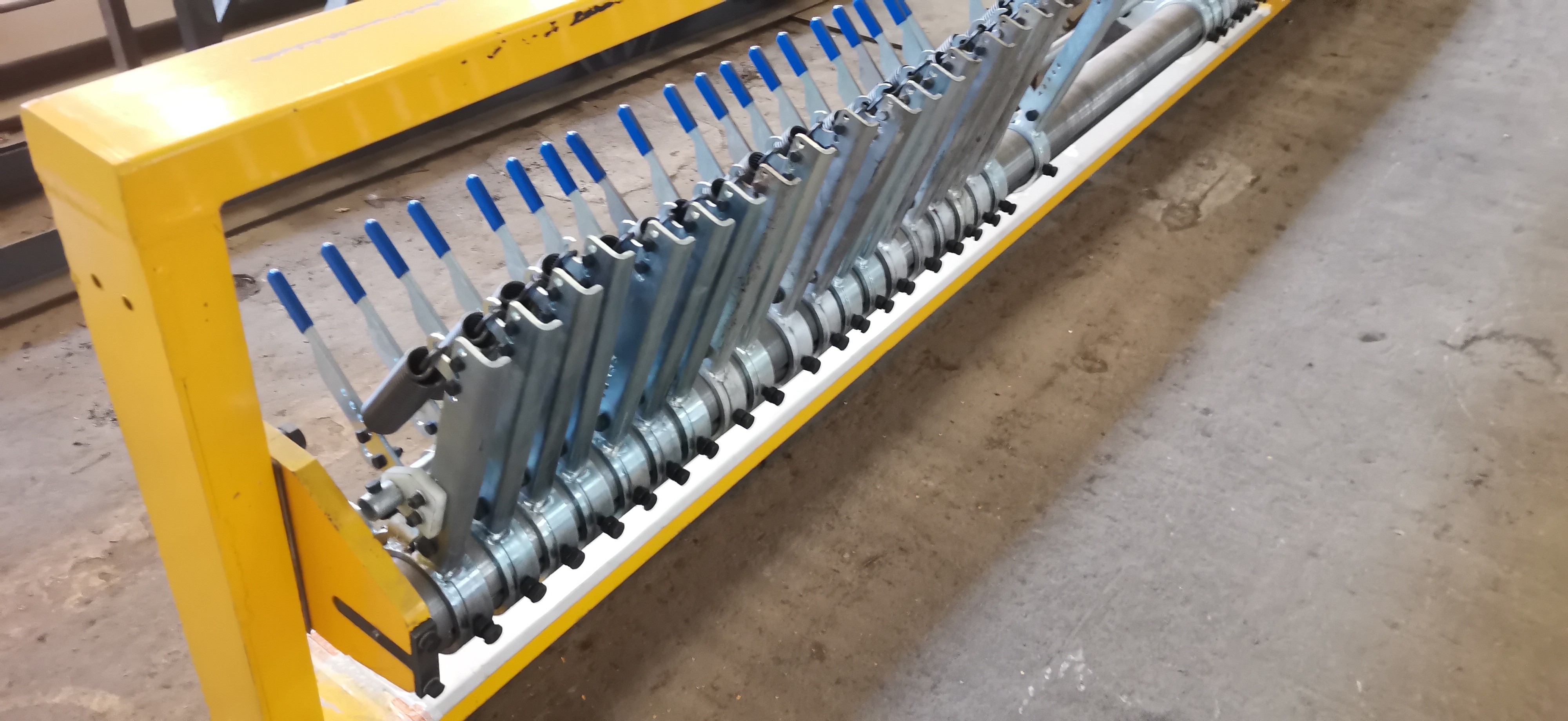 18.8kw Automatic Cutting System Brick Machine For Cutting Mud Columns Into Bricks