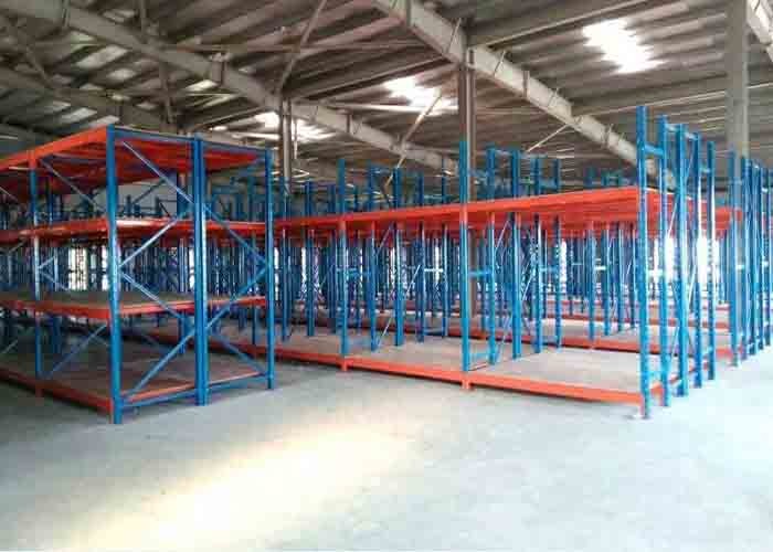 Q235B Steel Warehouse Heavy Duty Storage Racks With Plywood Board