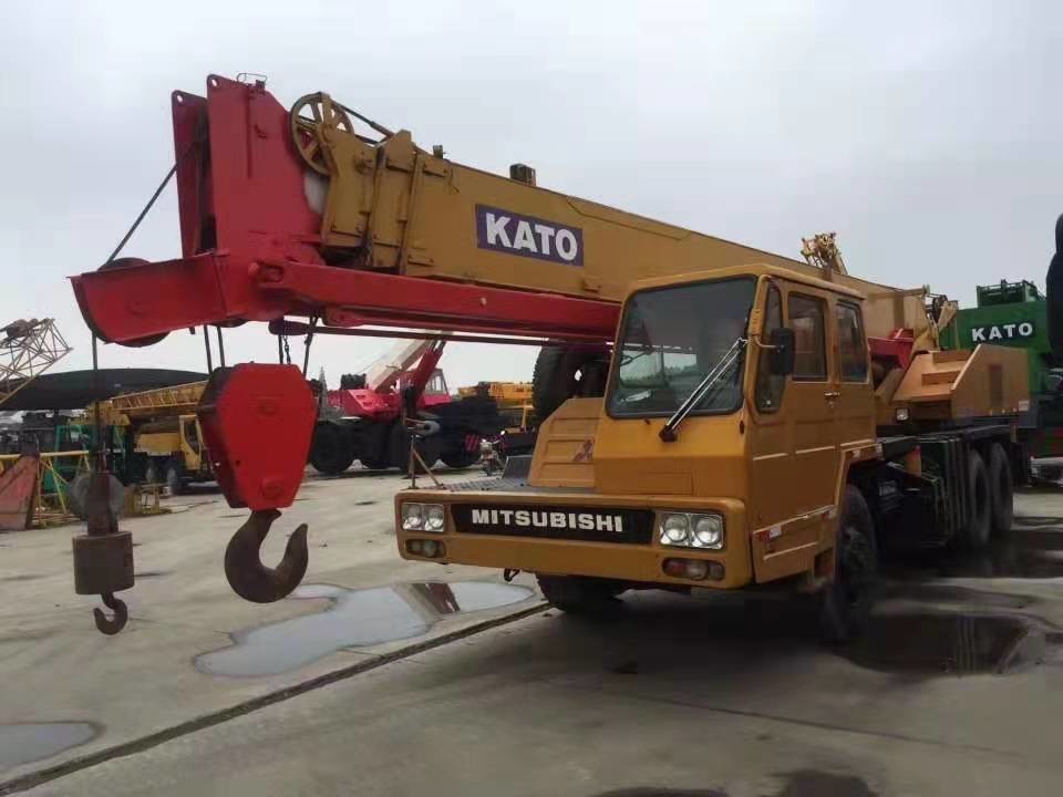 NK-300 Used Mobile Crane , Second Hand Kato 30 Ton Crane
