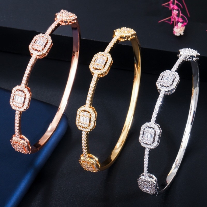 Bridal Bangles Classical Charm Shinny AAA CZ Bracelet Multicolor New Design Jewelry for Women Party