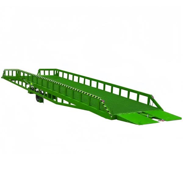 China 10 Tons Loading Capacity Mobile Dock Ramp , Container Loading Ramp on sale China 10 Tons Loading Capacity Mobile Dock Ramp , Container Loading Ramp on sale