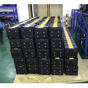 Adjustable Head Pad Dock Seals , Warehouse Loading Dock Seal Reduce Cold Storage
