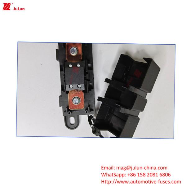 80A100A Rated Current Automotive Fuses / Boxes Integrated Protection Range Of