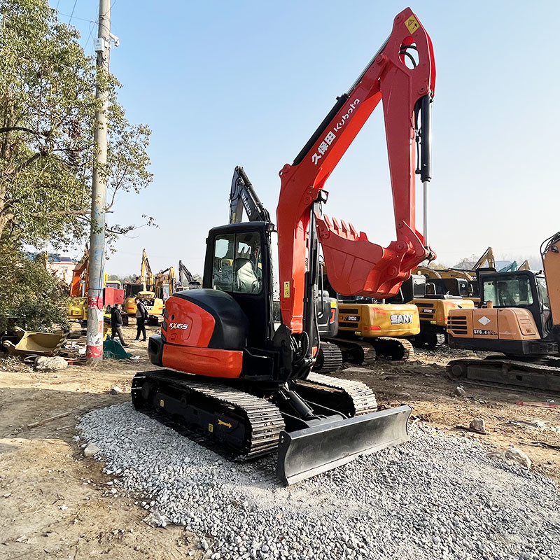 5.5 Ton Used Kubota Excavators Small Size 0.24m3 Bucket Capacity Original Version
