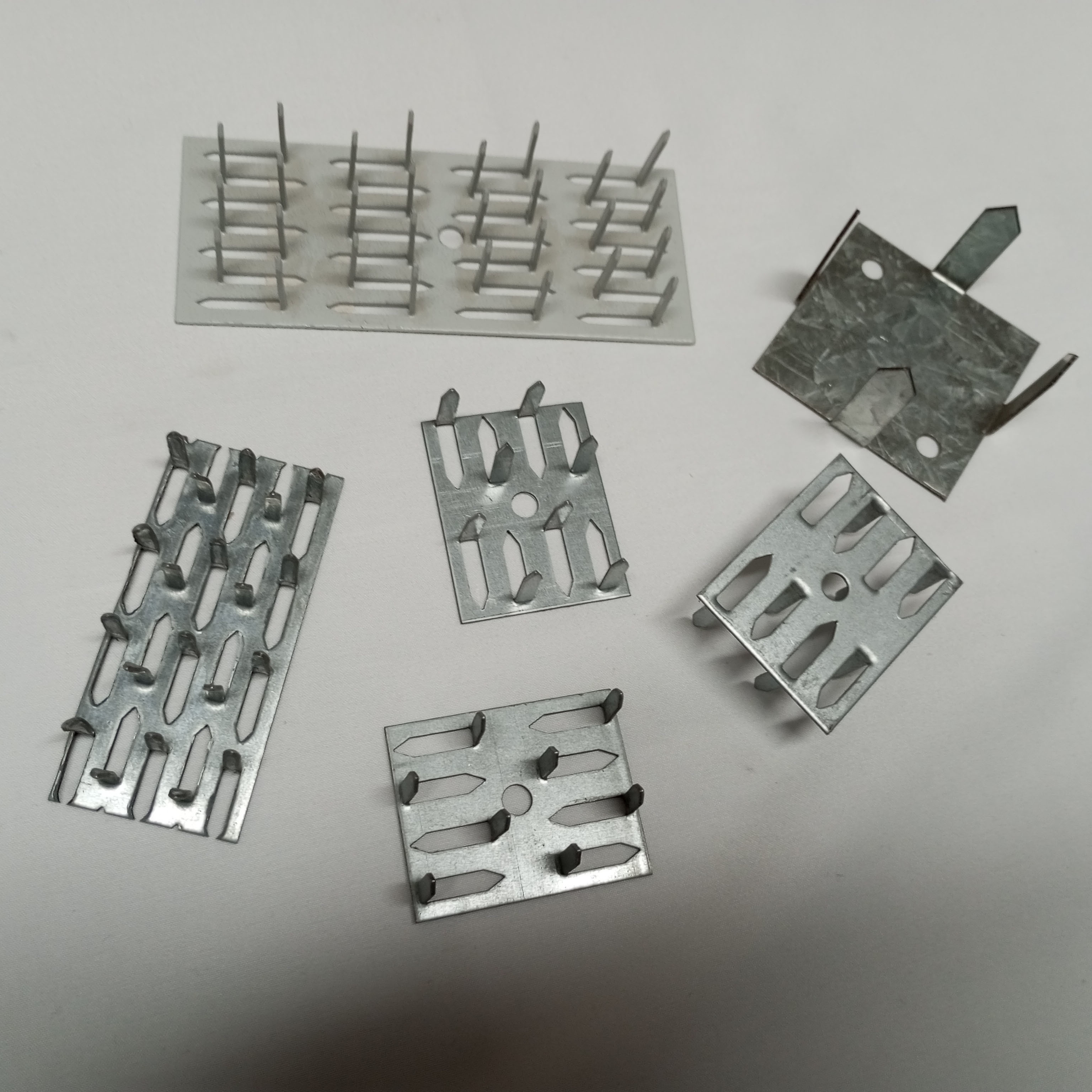 impaling clips for acoustic panels