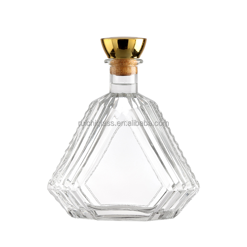 Hot Stamping Surface Handling Industrial Brandy Glass Liquor Bottles 250ml 500ml 750ml