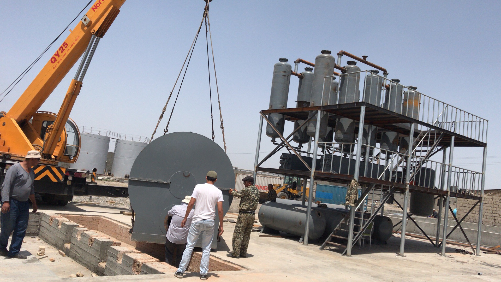 100000 kg Used Engine Oil Refine to Gasoline Diesel Base Oil Distillation Equipment