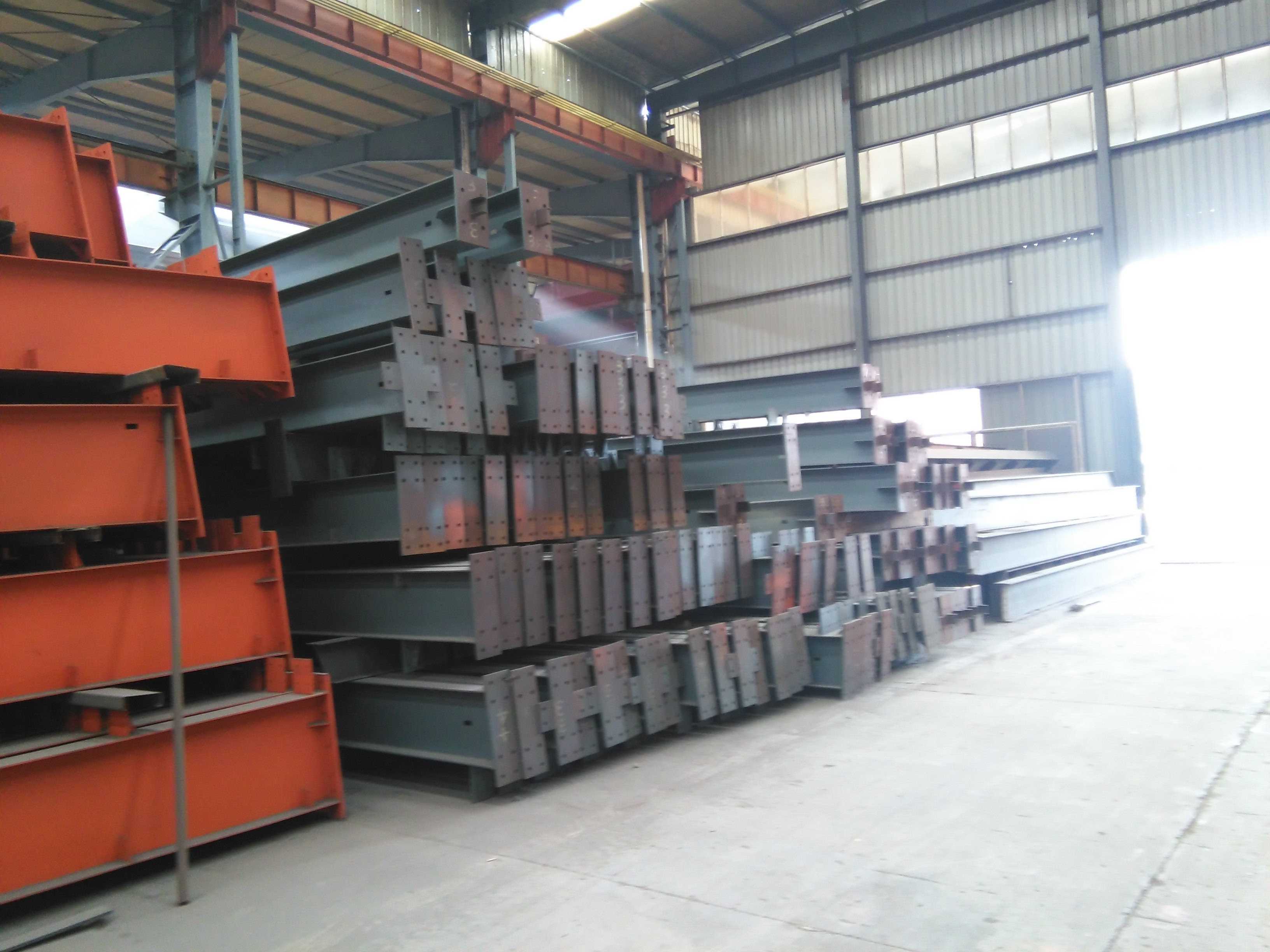 Steel Structure Industrial Steel Buildings pre engineered With Roof Panles