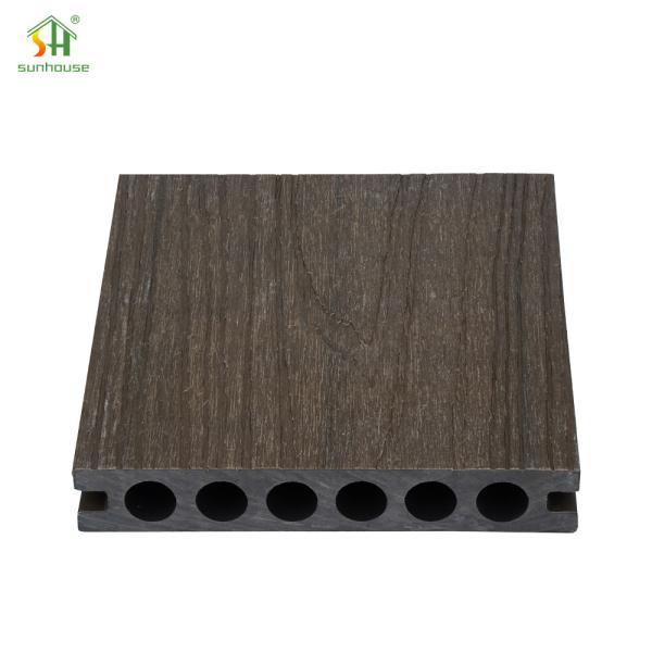 Anti Corrosion Outdoor WPC Flooring Custom 22x150mm For Poolside Garden