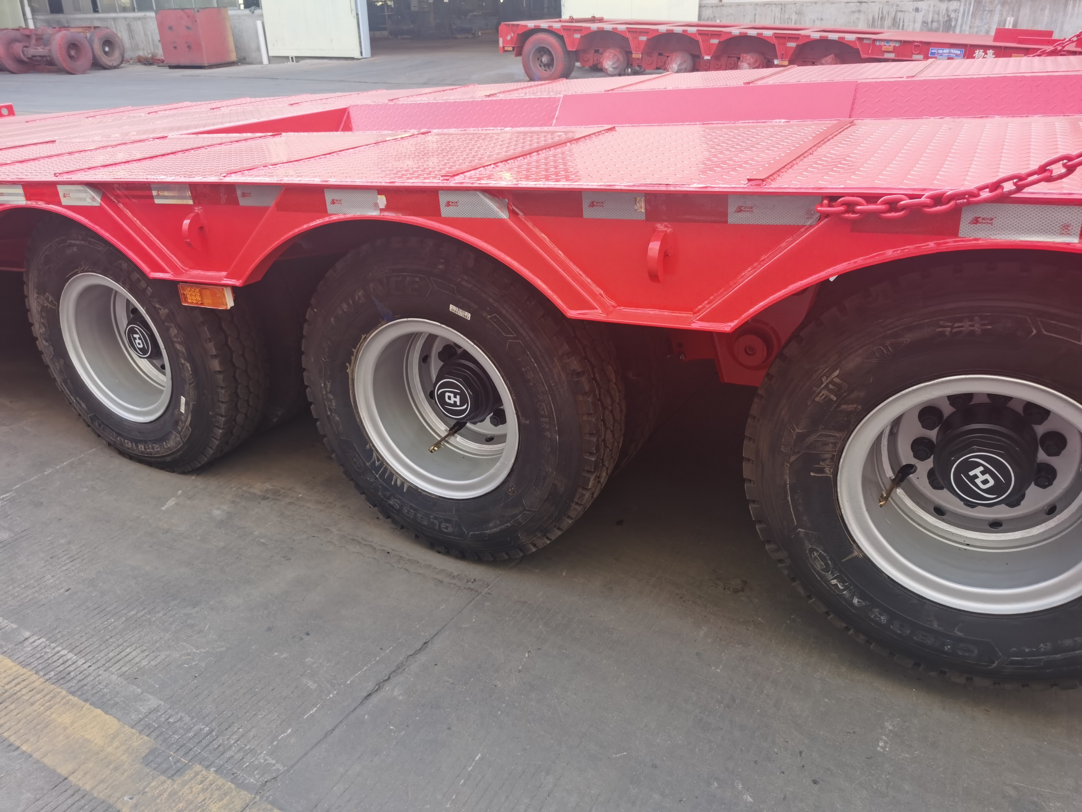 40ft Semi Truck Flatbed Trailer Low Bed Tractor Trailer