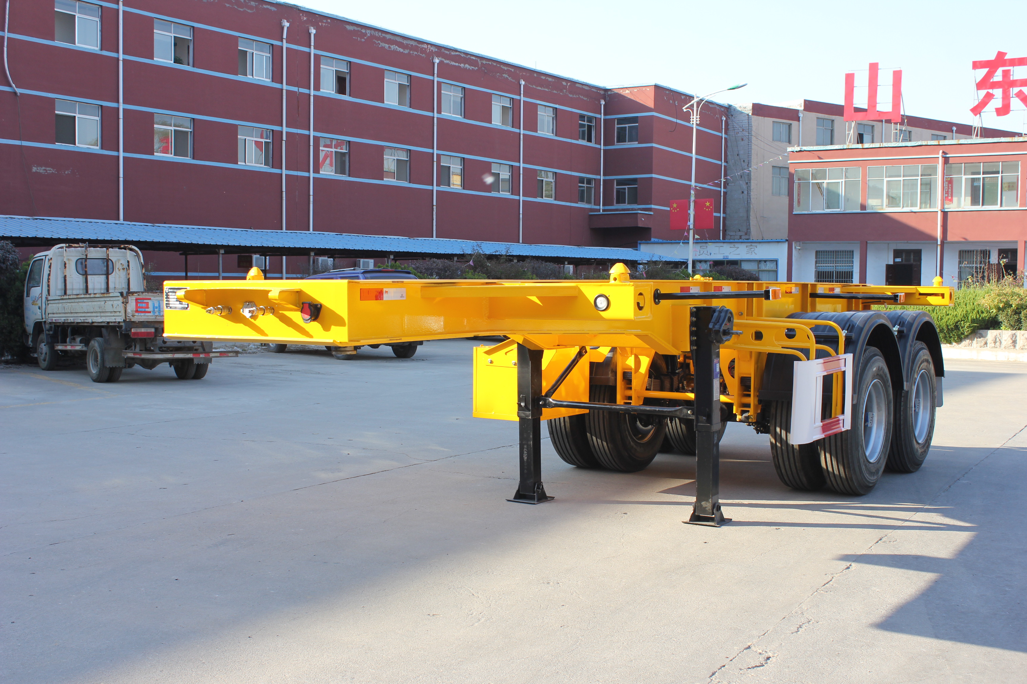 NDRC Announced Enterprise 20 Feet 40ft Container Semi Remorque Container Chassis Semi Trailer