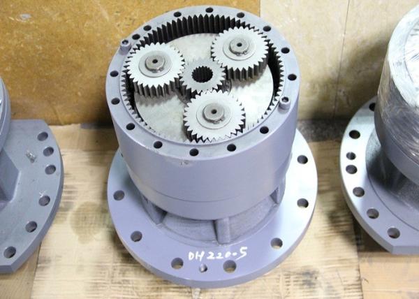 Gray Swing Speed Reducer SM220-1M for Hyundai R215 R225 Doosan DH225-7 DH258-7