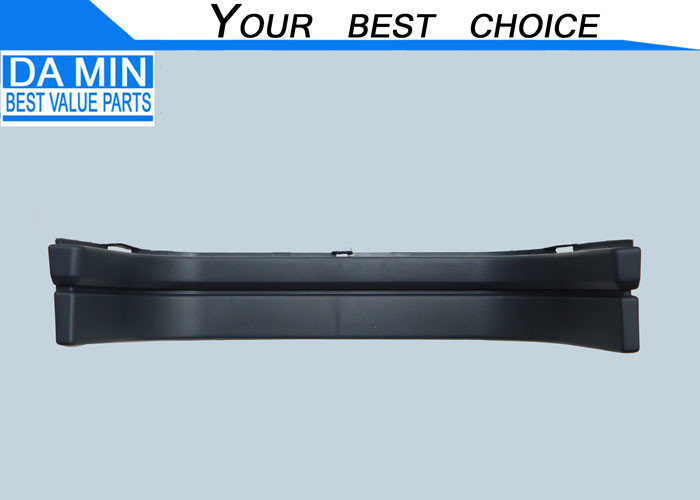 1719071861 ISUZU CXZ Parts Foot Step Trim Panel Dark Grey Plastic Bridge Inner Groove