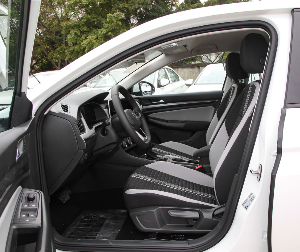Volkswagen Bora 2023 200TSI Compact Car 4 Door 5 Seat Sedan