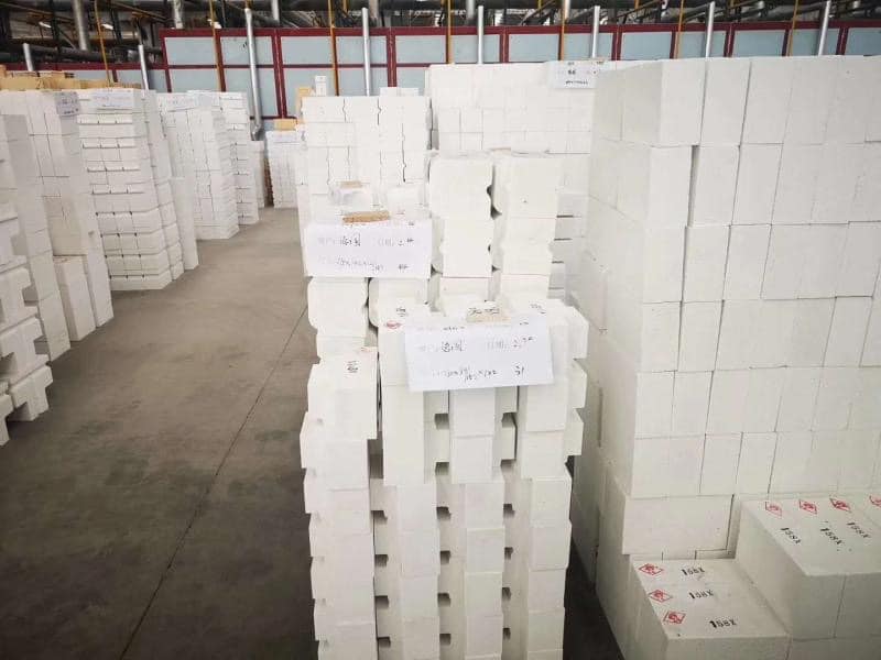 90% Alumina White Corundum Sintered Corundum Brick for High Temperature Furnace Liner