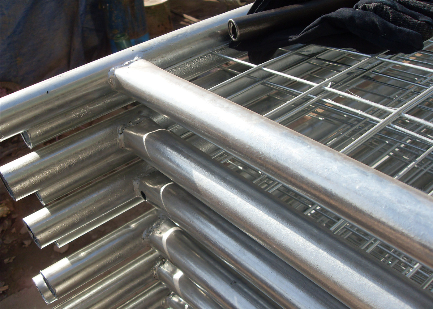temporary fencing panels suppliers in BUSSELTON 2100mm x 2400mm temp fencing panels