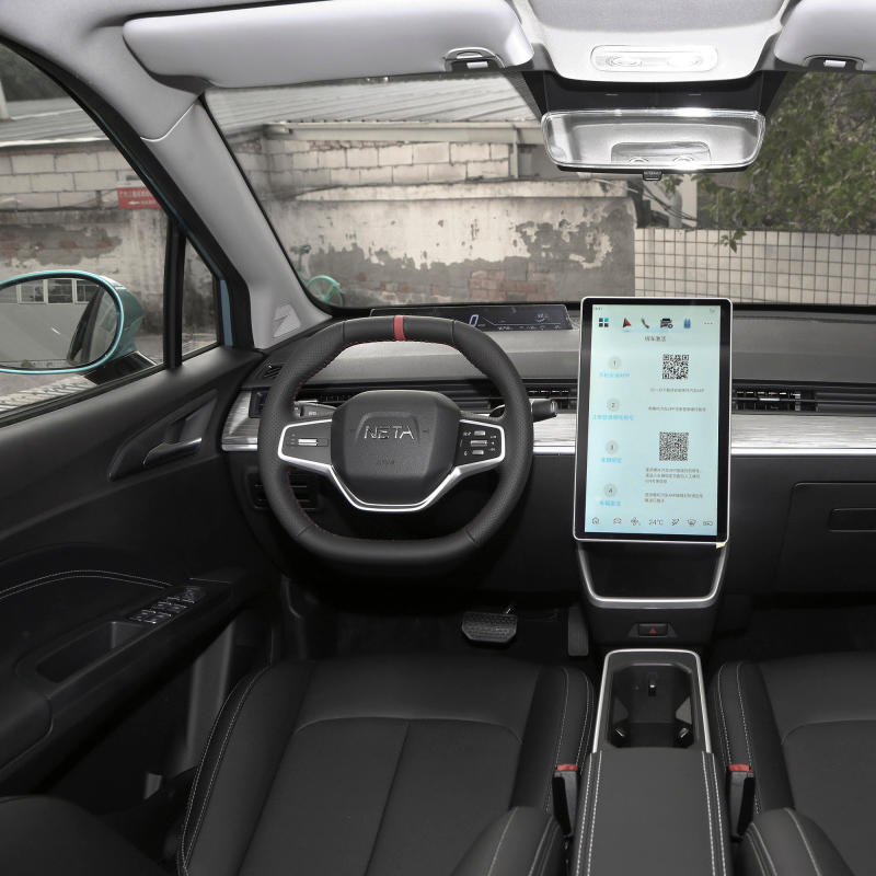 2023 Neta V 5 Seats EV Electromobile Car Pure Electric Car Compact SUV with 110N.m Maximum Torque Lithium Iron Battery