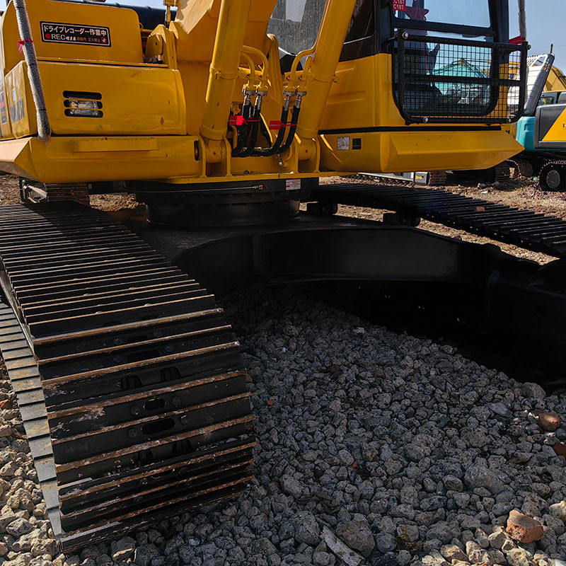 Used Komatsu PC210-8N1 crawler Excavator 1m³ Bucket Capacity 110kw Rated Power 21 tonnage