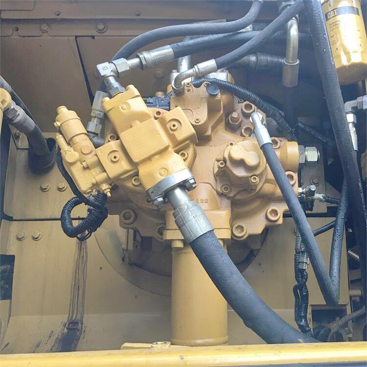 Original 36 Ton CAT 336D2 Excavator from Japan Large Size with 1.8 m3 Bucket Capacity