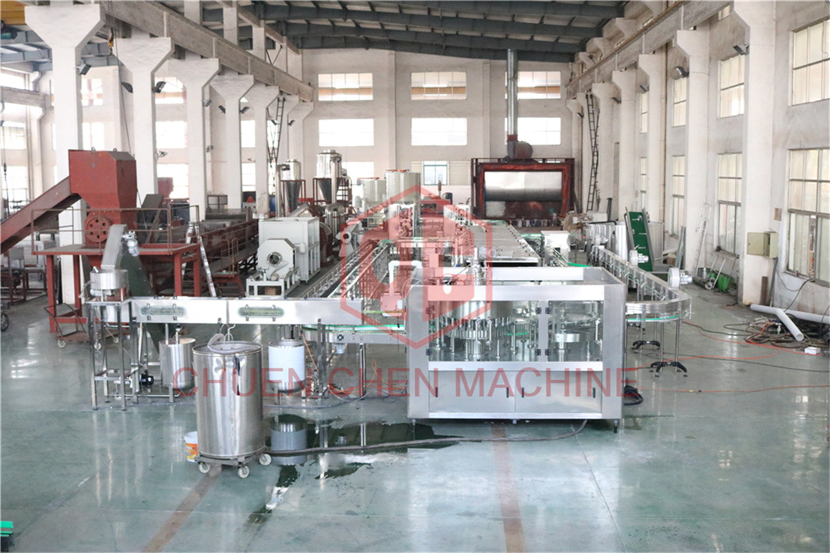 Small Plastic Bottle Filling Machine With Fruit Juice Processing Equipment