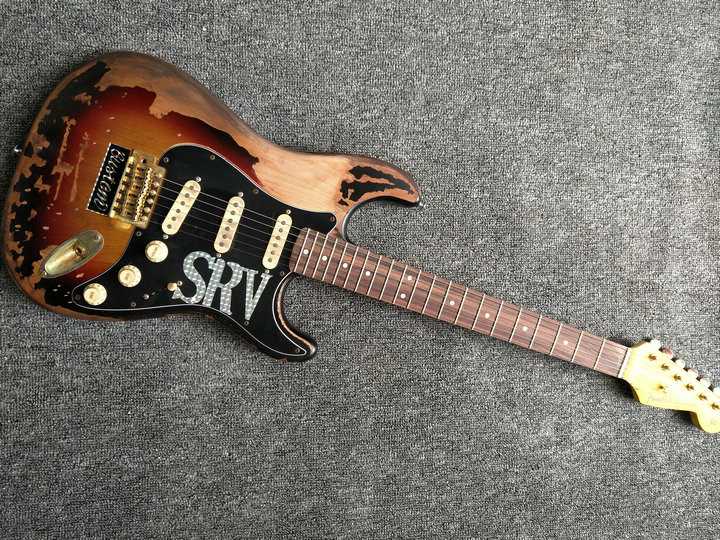 High Quality The new handmade remains ST SRV electric guitar,Do old electric guitar,Real photo,Free shipping