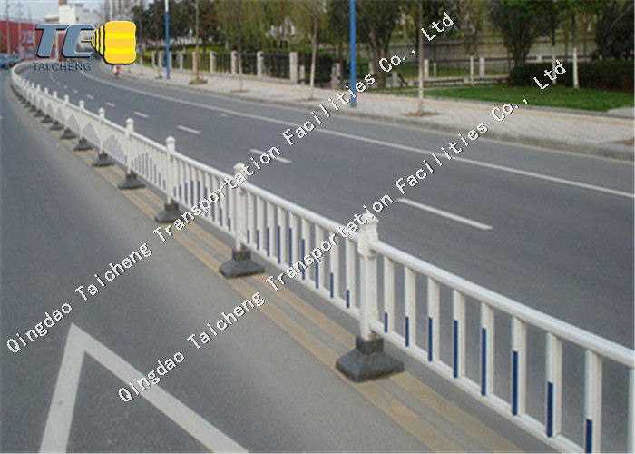 High Intensity Municipal Guardrail Rustproof , Automatic Road Barrier Fence