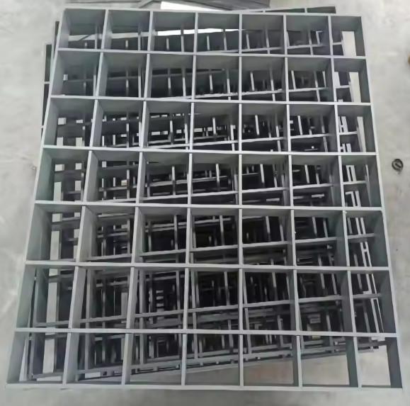 Custom Metal Catwalk Grating Building Materials Hot - Dip Galvanized Mild Steel