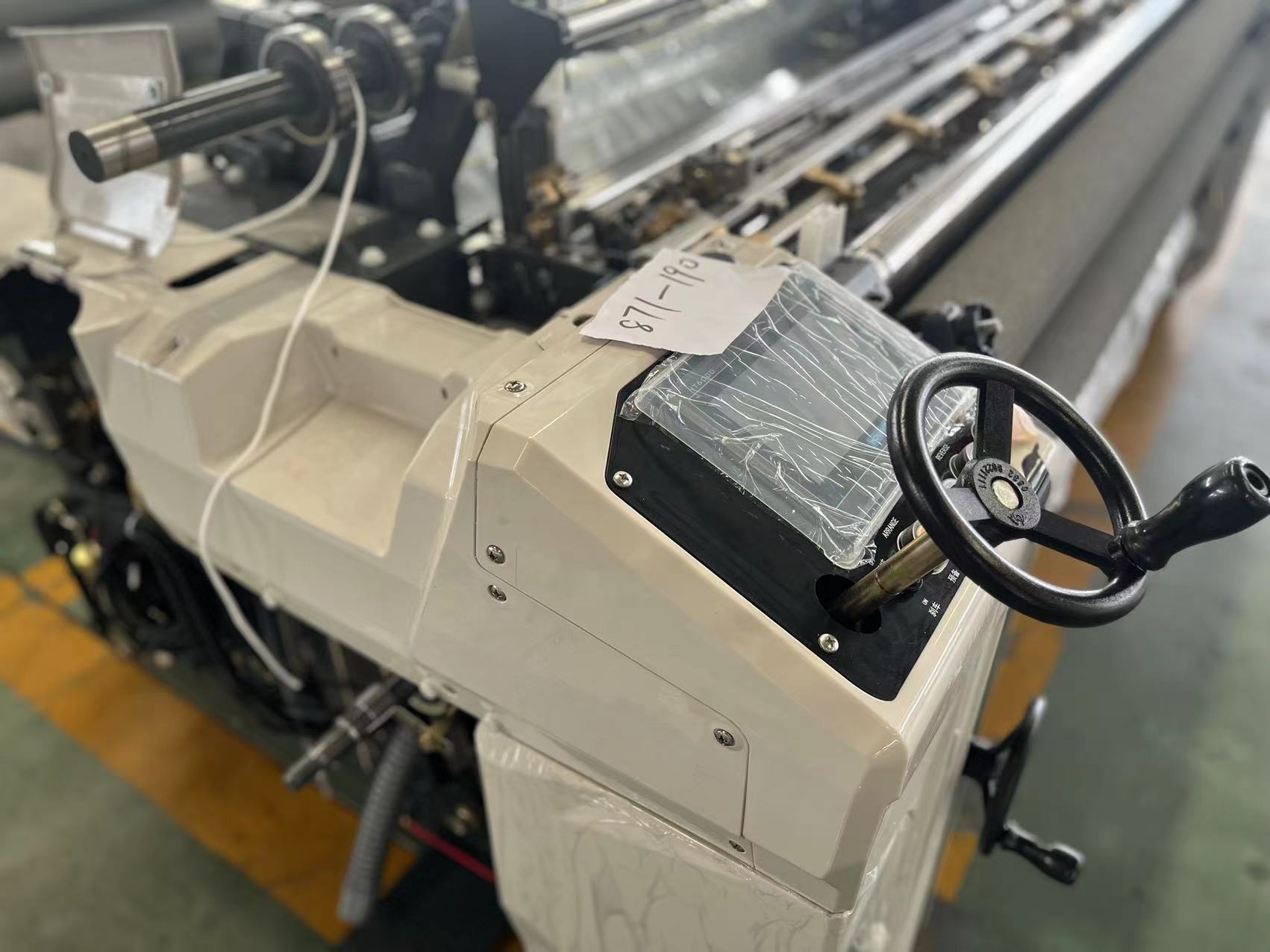 1000 RPM Electronic Dobby Loom 3.6m Water Jet Looms Textile Warping Machine