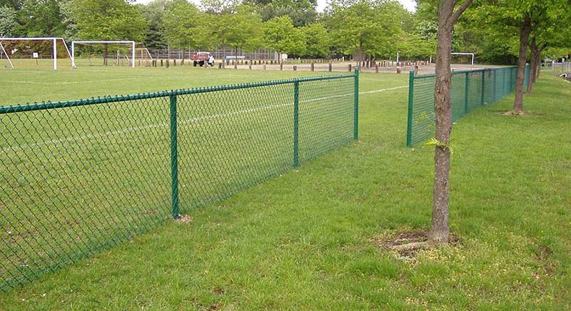 pvc coated chain link fence