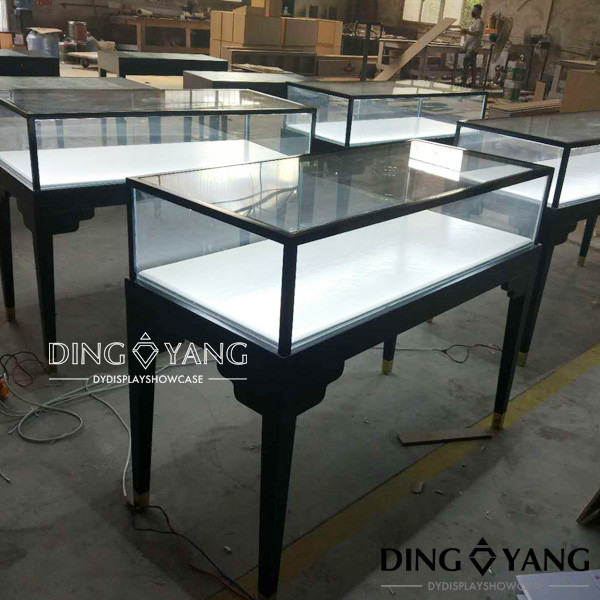 Custom MDF Jewellery Shop Display Cabinets