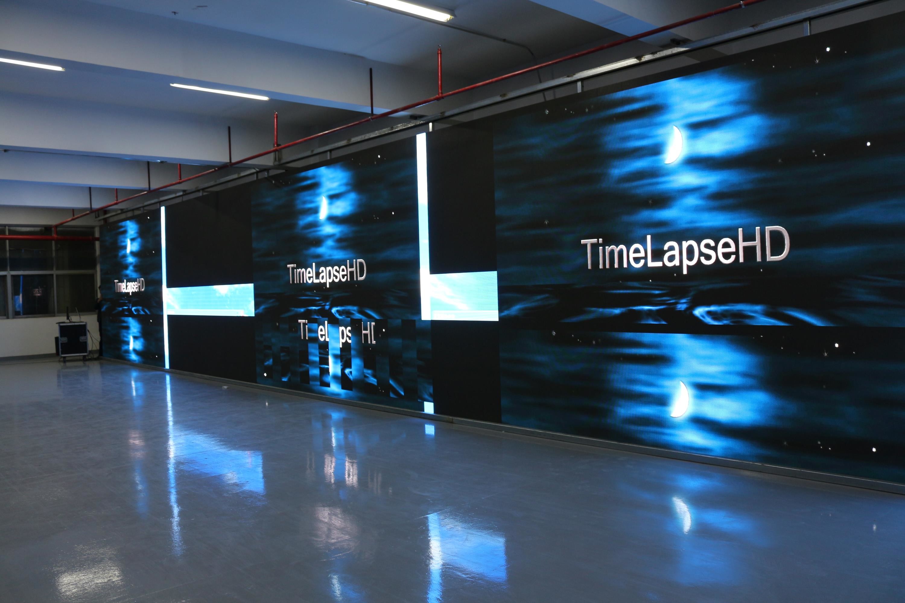 Exterior Small LED Video Wall Cabinet Advertising Ultra Slim 500x500mm 3.91mm Pixel