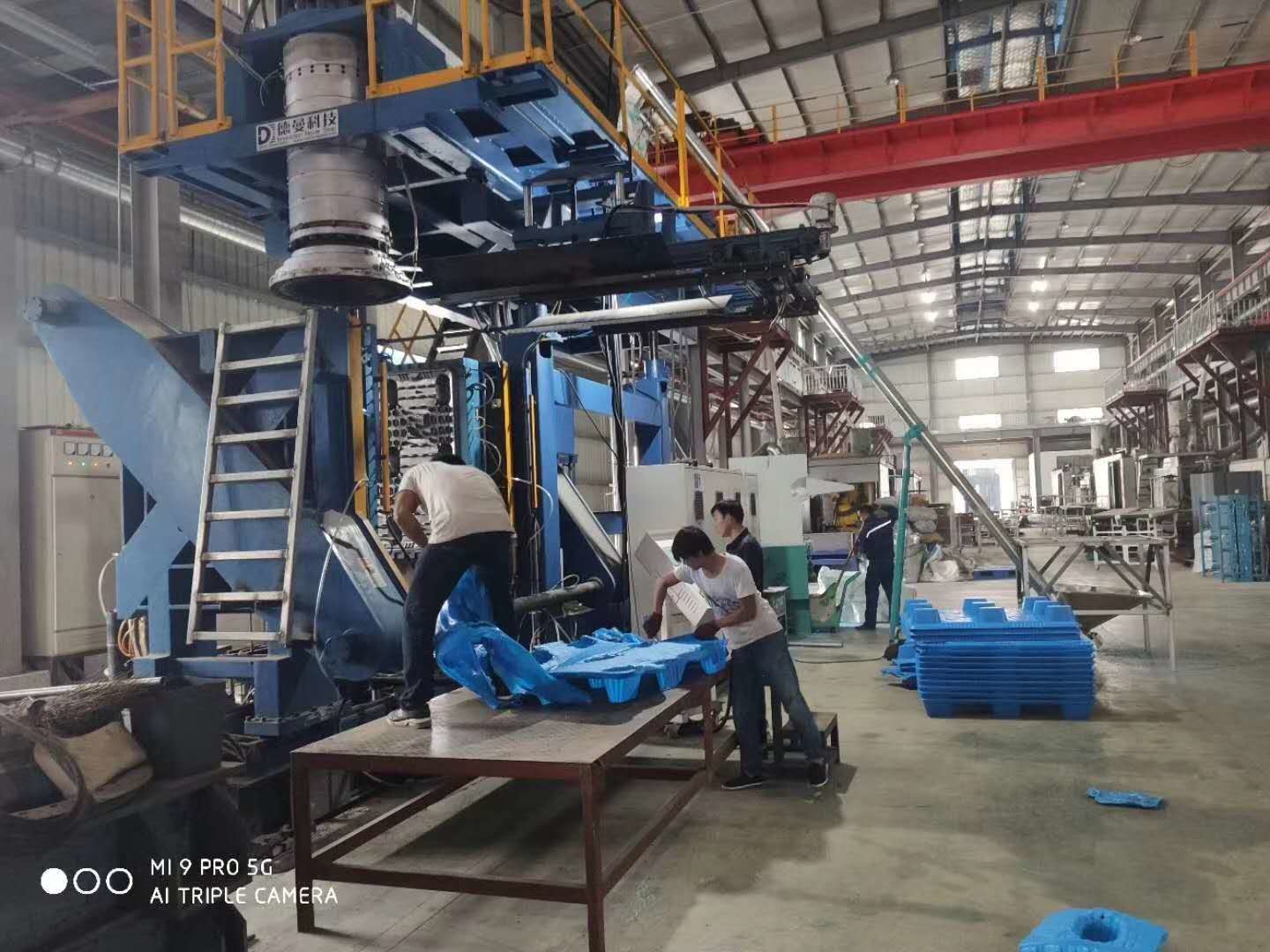 Customization 1100*1100 Mm LDPE Blow Molding Plastic Pallets Single Faced